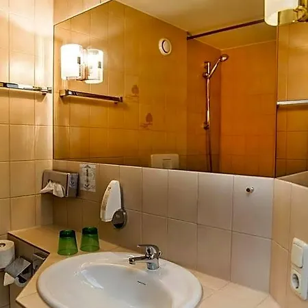 T3 Spullersee Hotel